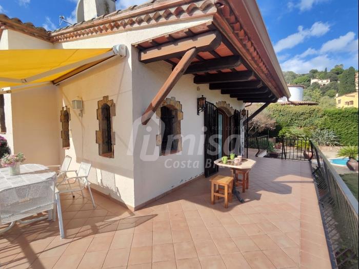 Casa Mónica